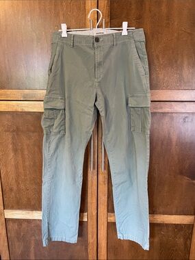 Goodthreads Olive Green Cargo Pants with Side Flap Pockets